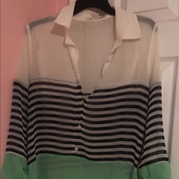 Clothes - Picture 2 of 3